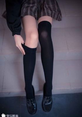 丰满少妇被猛烈进入无码中文_BD韩语日韩电影在线
