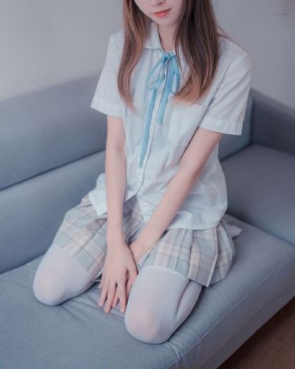 日韩美女撒尿视频免费观看网站_BD英语在线观看完整版
