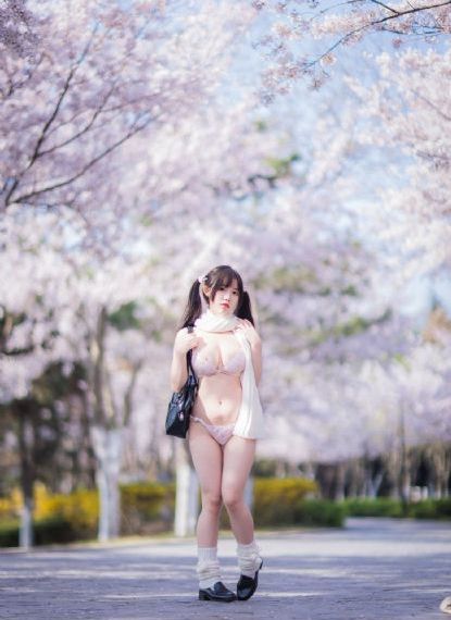 色妞精品视频一级日韩_高清免费观看电视剧